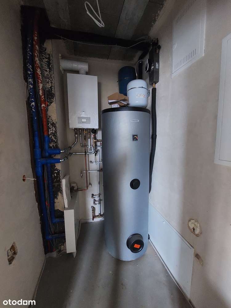 Nowoczesne domy wolnostojące, deweloperski, brak PCC-11