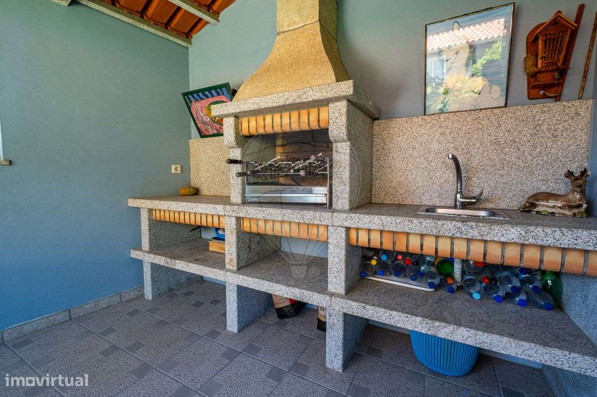 Moradia T4 para venda-34