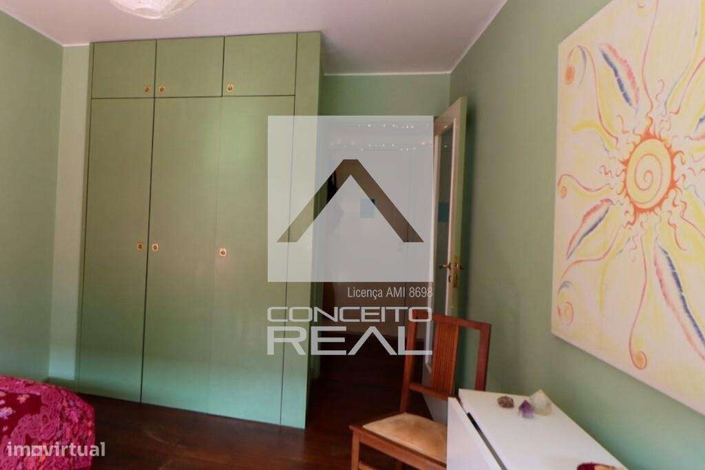 Apartamento T4 Duplex - Cooperativa dos Arquitectos-12