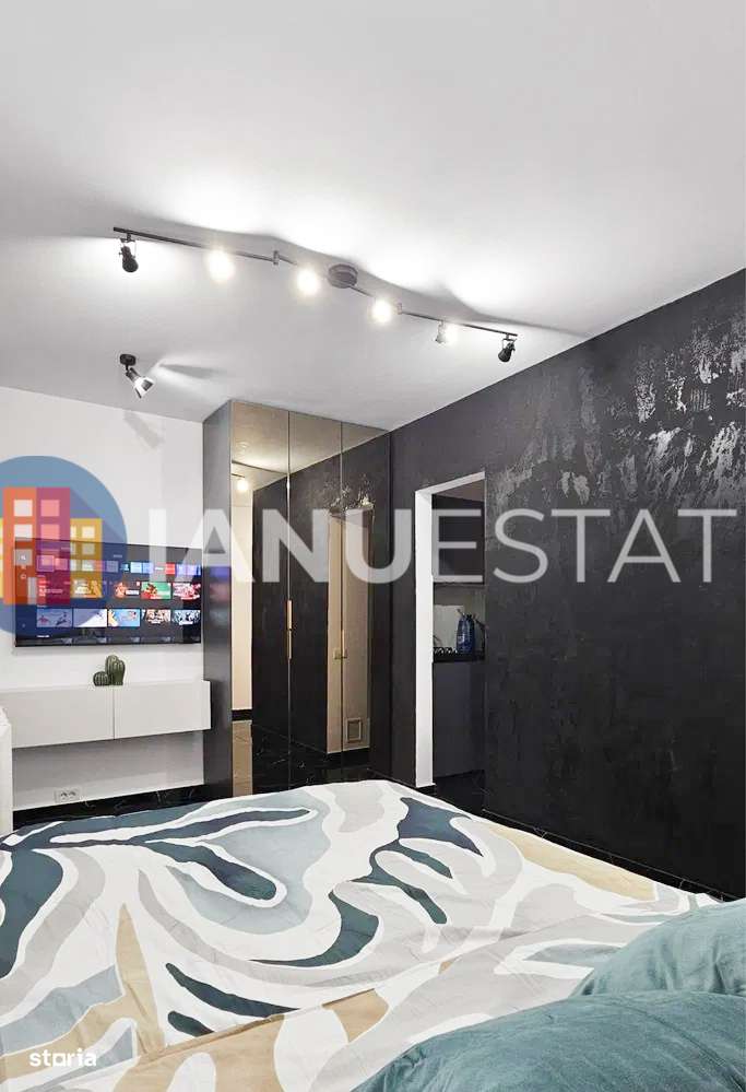 Rond Alba Iulia Decebal Bulevardul Unirii Renovat Centrala PetFriendly - Imagine principală: 3/8