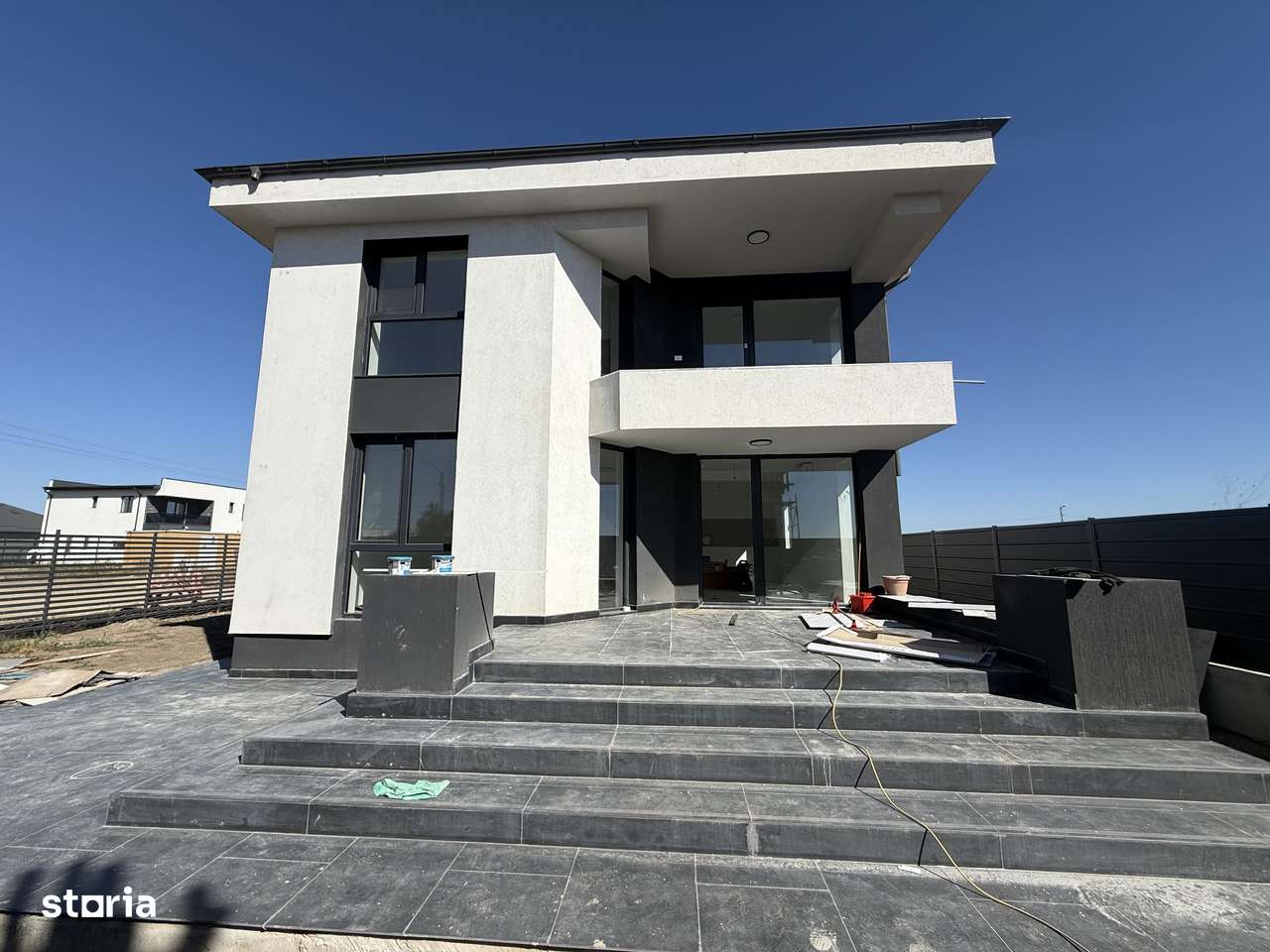 LUX | CASA | VILA INDIVIDUALA | CURTE | PROPRIETAR | TUNARI-2