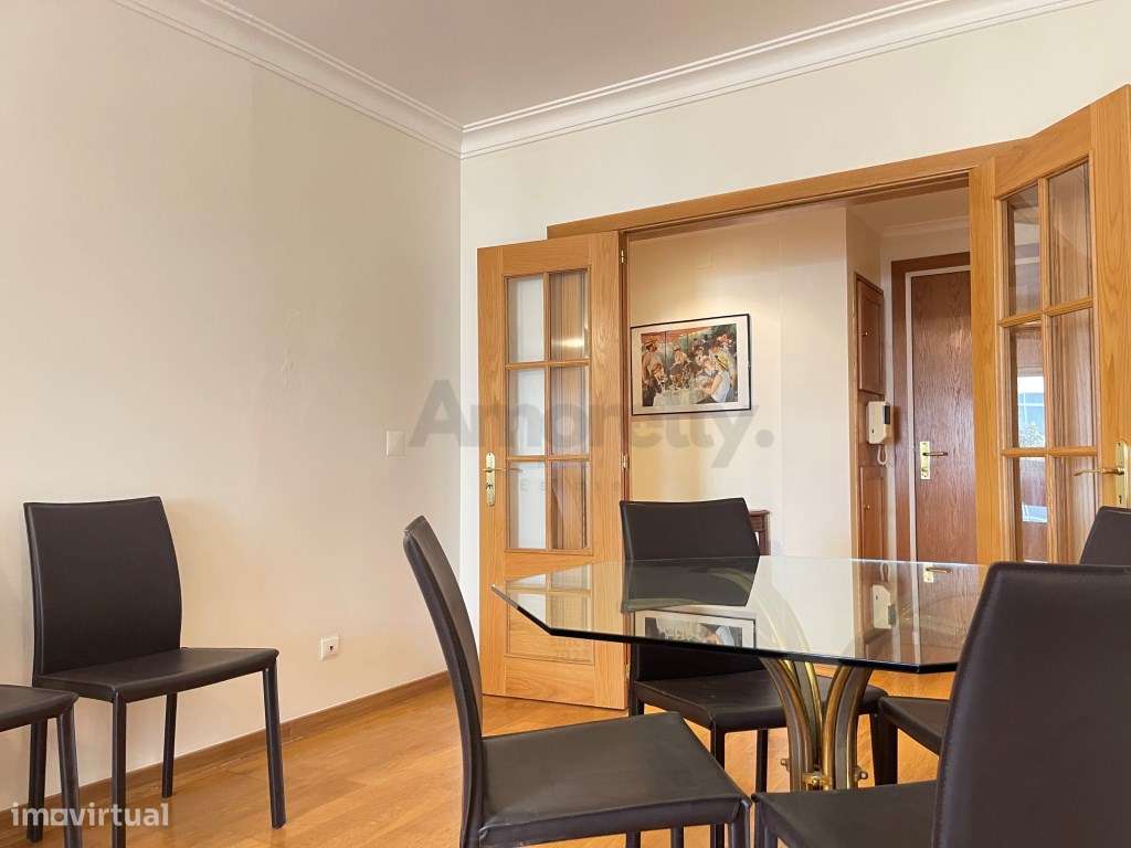 T2 em Pleno coração da Duque de Loulé - Grande imagem: 2/23