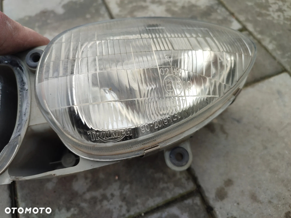 Lampa przód, reflektor Triumph Sprint 955 - 4