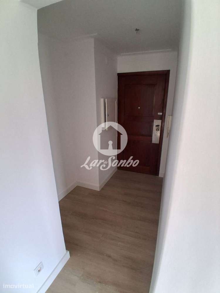 Apartamento T2 Remodelado, em Santegãos, Rio Tinto  Excelente Oport...-9