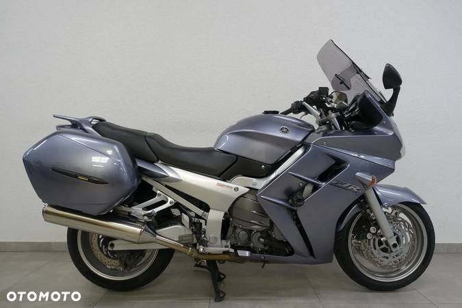 Yamaha FJR - 1