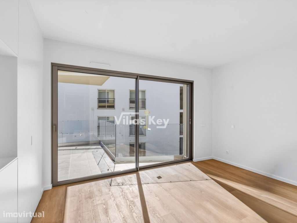 Apartamento T1 situado no centro de Alvor-10