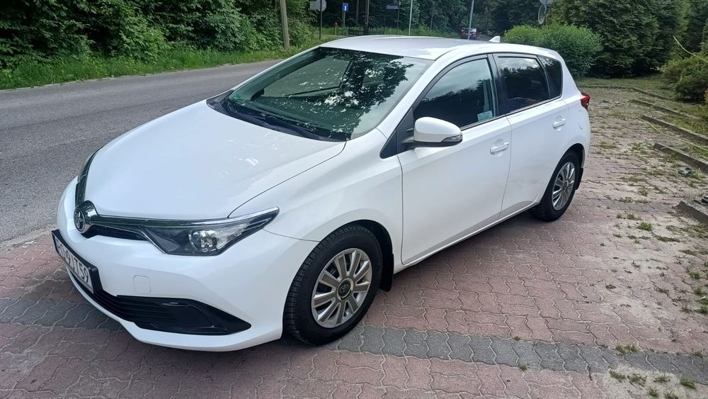 Toyota Auris II 1.33 VVT-i Premium 2018