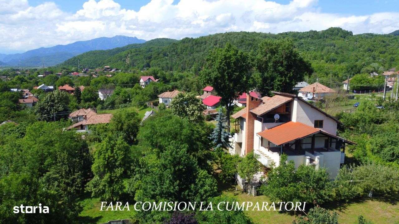 Vila Spectaculoasa, Teren 2328 mp - Imagine principală: 4/20