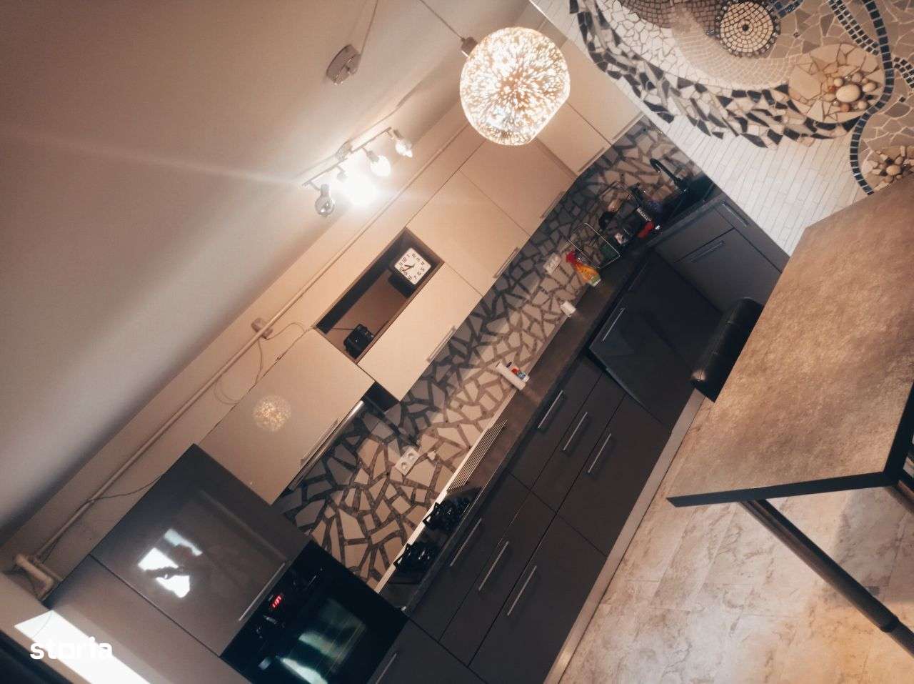 3 camere UltraCentral , mobilat / utilat / parcare , finisaje moderne - Imagine principală: 4/20