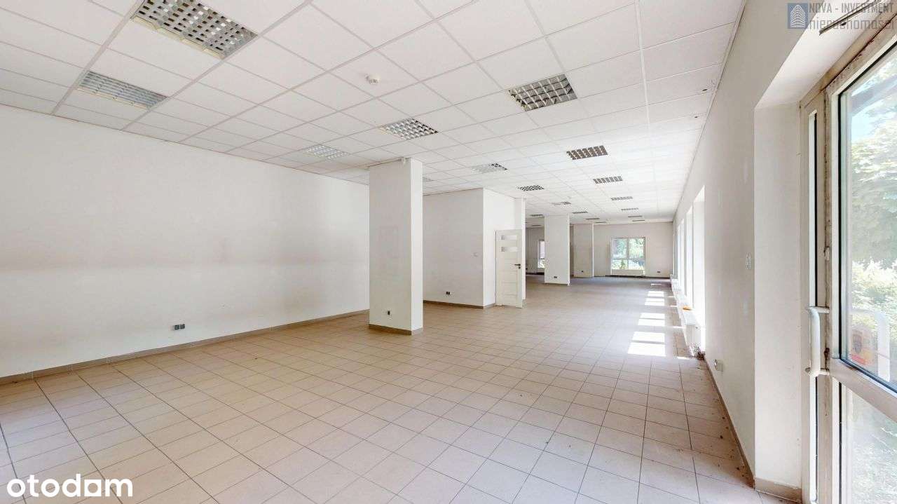 Parter | centrum | 3 wejścia | witryny | wys. 3m - Pełny obrazek: 3/15