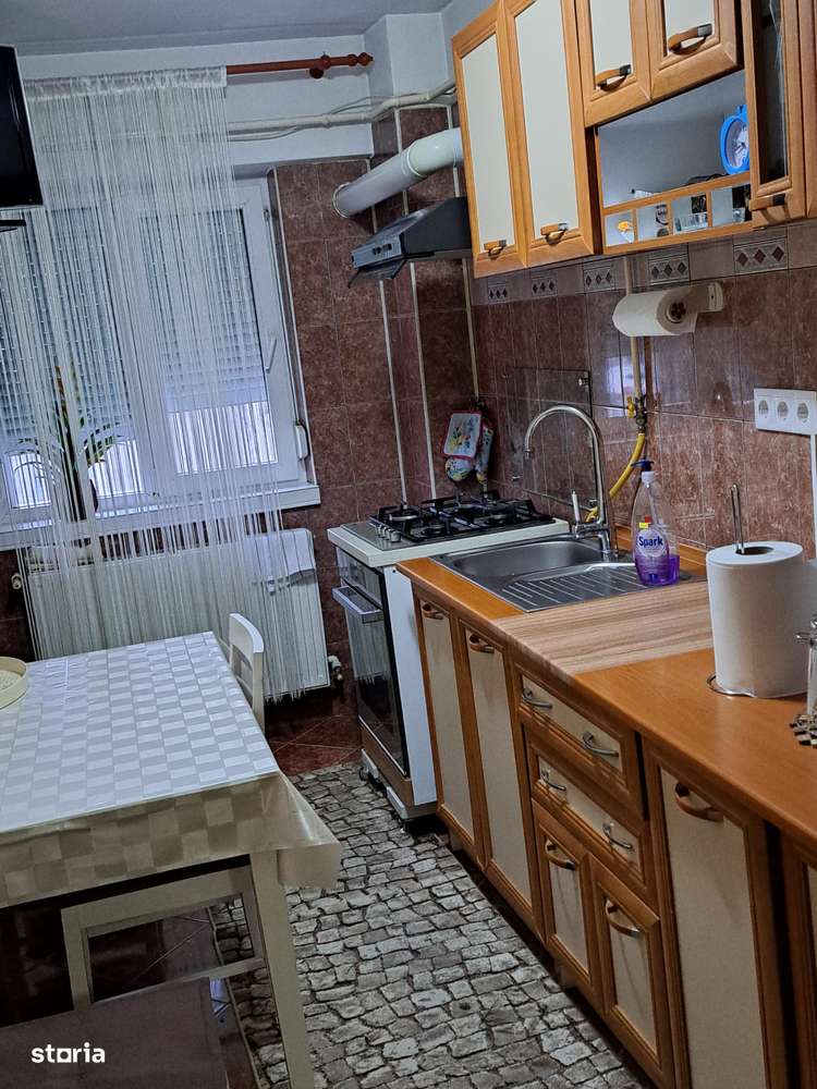 Apartament 3 camere Dorobanti -Garii, etaj 1-5