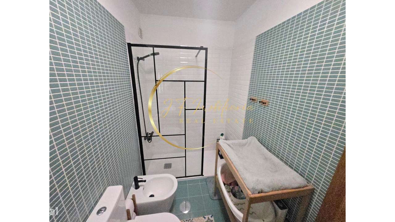 Apartamento T3 em Esgueira-16