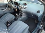 Ford Fiesta 1.25 Ghia - 30