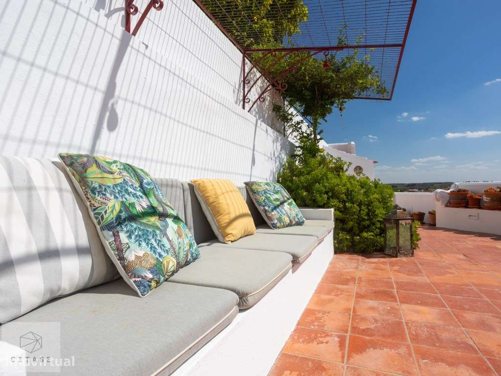 Moradia T8 com vista para Maranhão-54