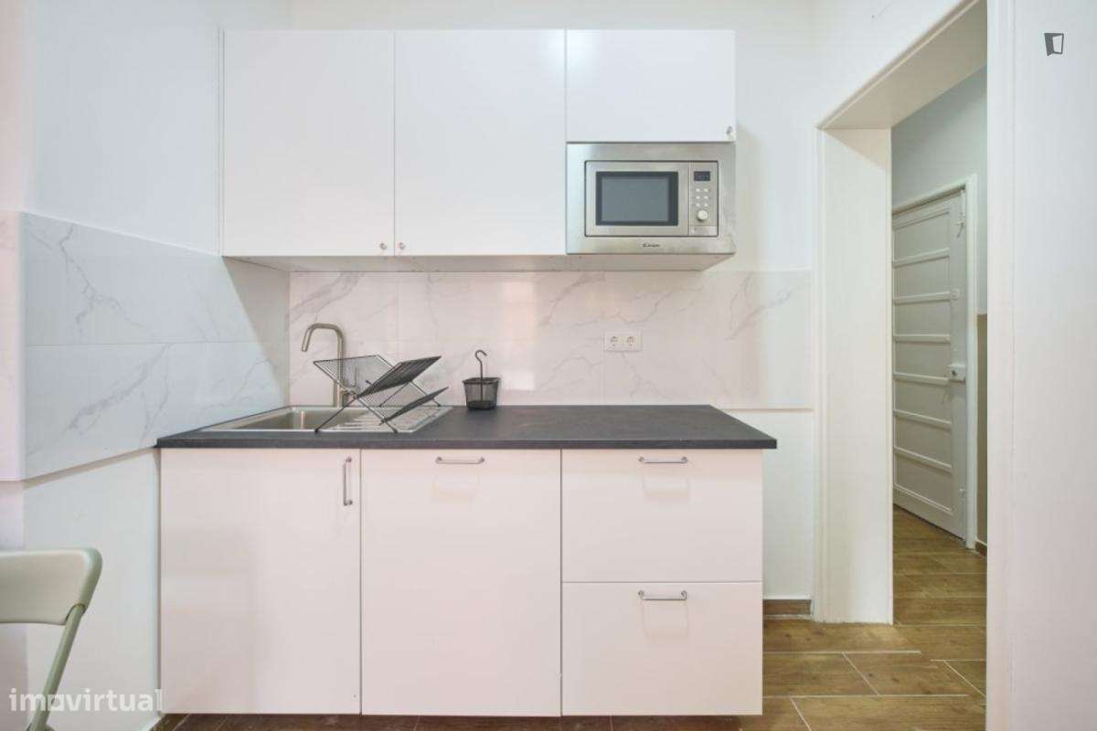 Quarto - localizado em Alameda Lisbon - Grande imagem: 3/46