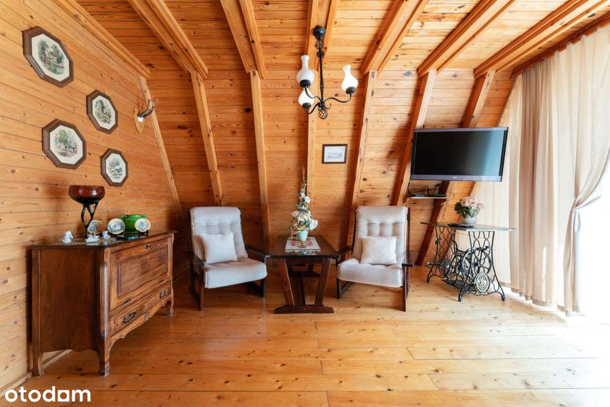 Klimatyczny dom przy lesie | działka 900m2 I garaż-4