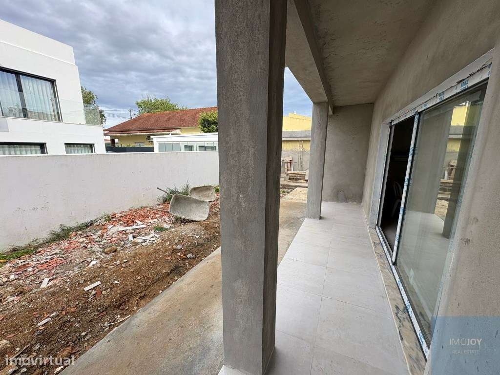 Moradia T3+1 na Abóboda-26