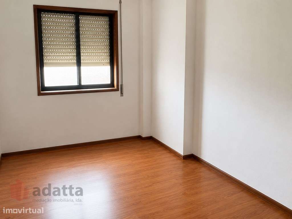 T2 com Garagem para Venda em Coimbra-6