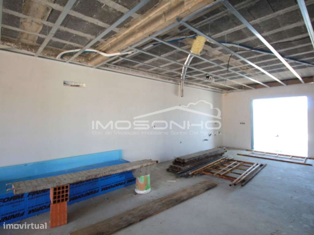 Moradia T4 - Grande imagem: 5/28