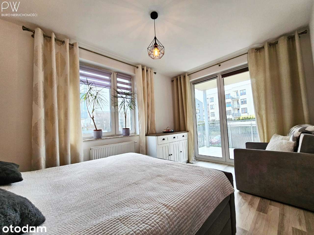 Piękne mieszkanie + miejsce postojowe-6