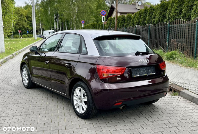 Audi A1 1.6 TDI Sportback Attraction - 5