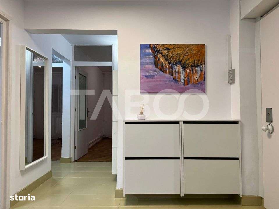Apartament 3 camere decomandate cu 2 bai cu balcon zona Piata Zorilor - Imagine principală: 4/14