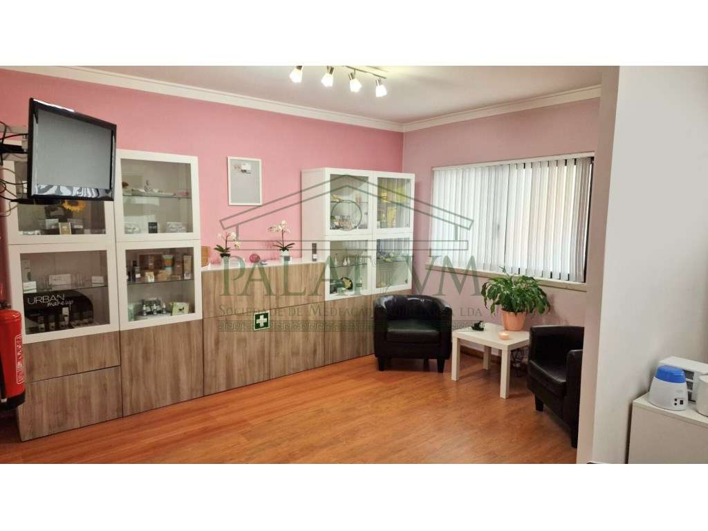 Espaço para escritório em Almada-9