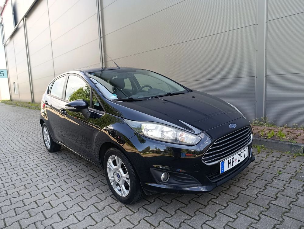 Ford Fiesta Mk7 (2008-) 1.0 Start-Stop SYNC Edition 2013