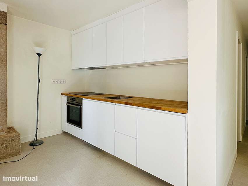 Charming 3 bedrooms, Ideal for students, close to Praia das Avencas - Grande imagem: 5/15