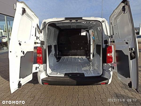 Opel vivaro - 24