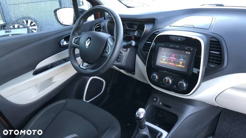 Renault Captur 0.9 Energy TCe Intens EU6 - 19