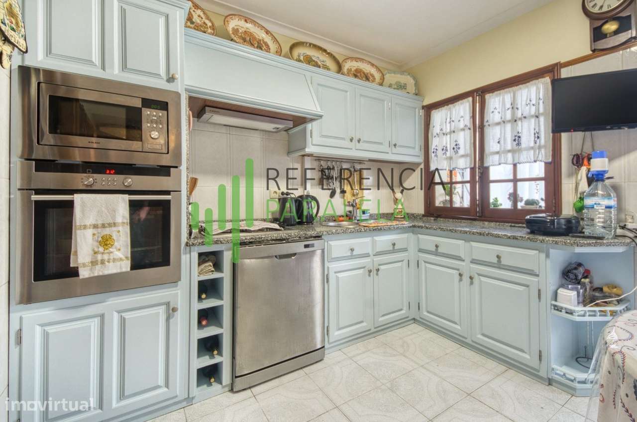 Moradia V3 com vista mar-20