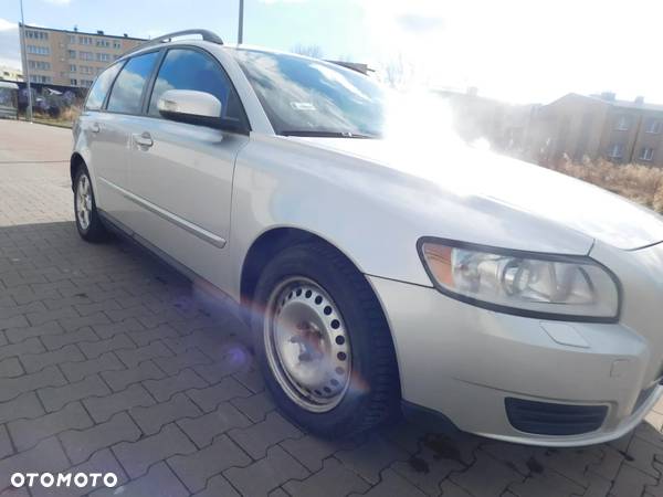 Volvo V50 1.8 Momentum - 7