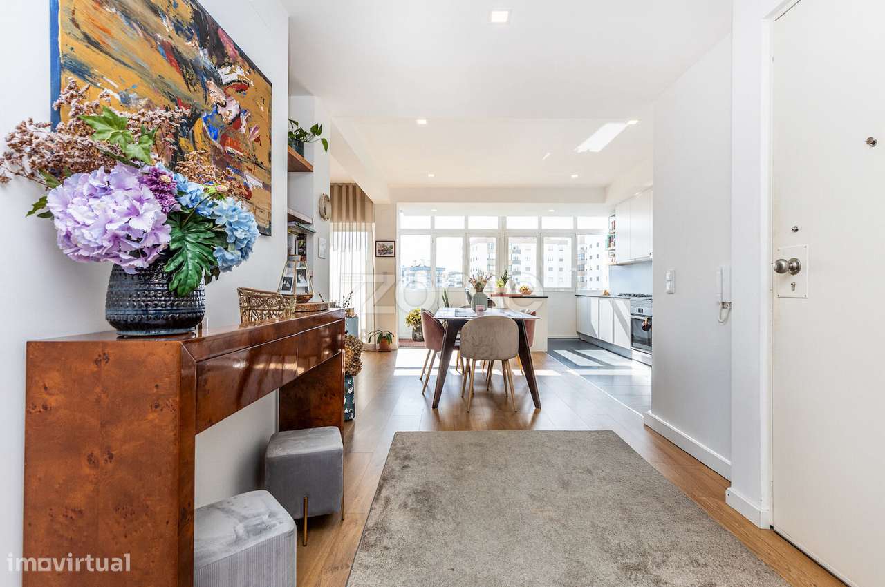 Apartamento T2 totalmente Renovado / Carnaxide - Grande imagem: 3/25