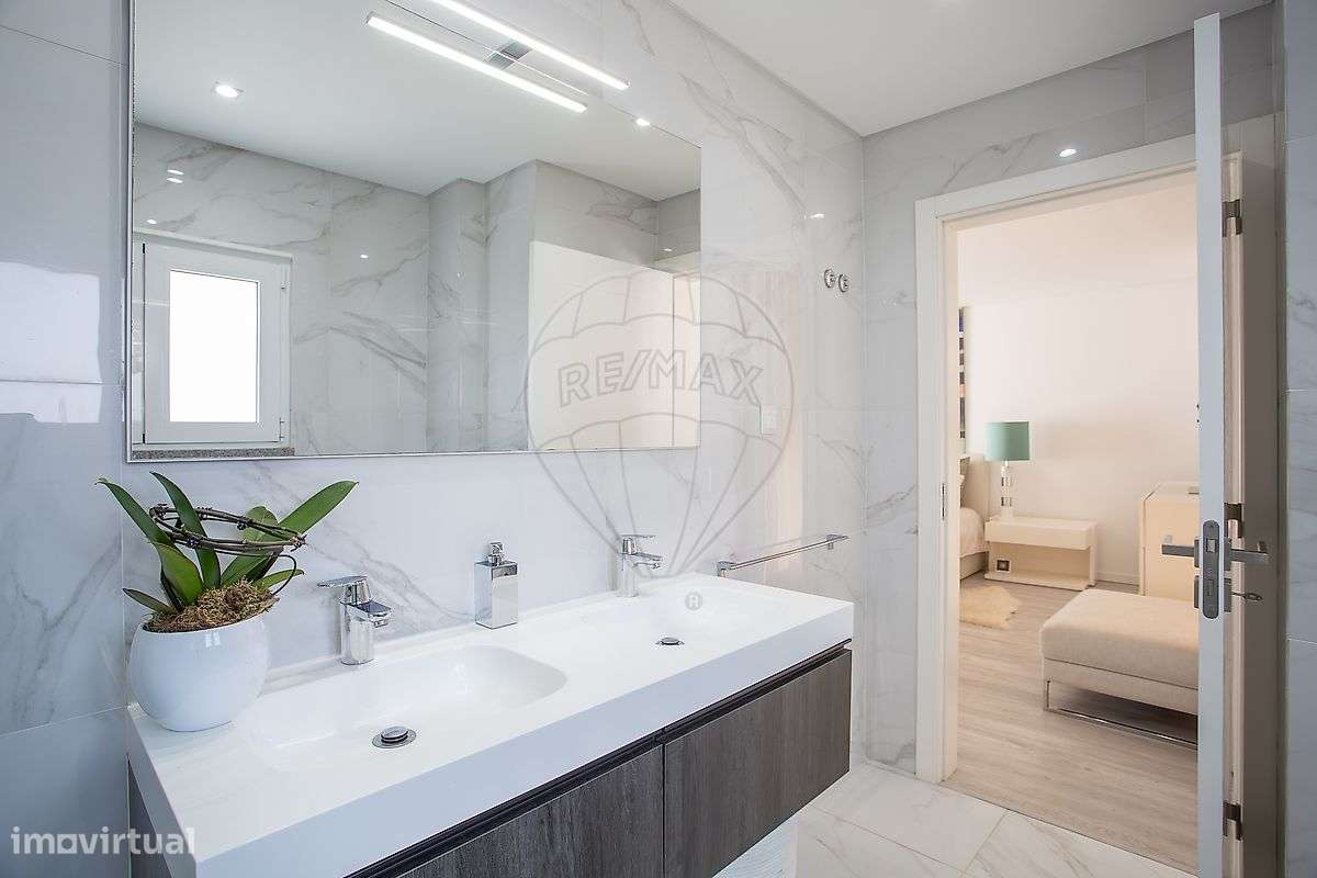 Moradia T4 para venda-30