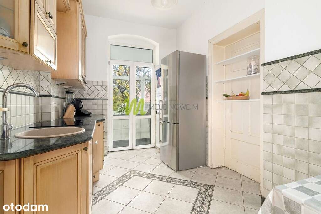 Obcokrajowcy - kupują bez pozwolenia ministra - Pełny obrazek: 5/20