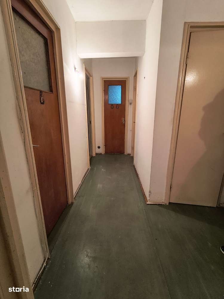 Vanzare Apartament decomandat parcare inclusa BD Obregia