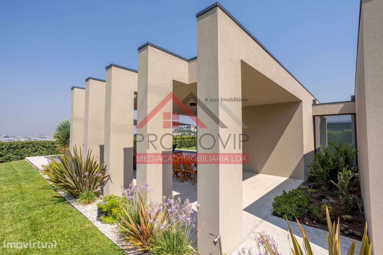 Moradia Térrea T3+1 S. Miguel do Couto Santo Tirso-12