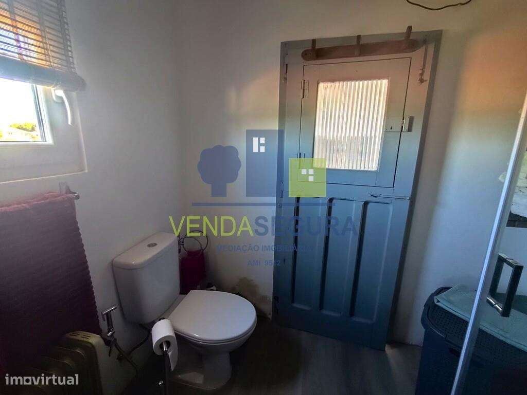 Moradia T3 R/C com Quintal | Santo Aleixo da Restauração-16