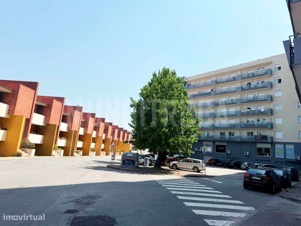 Apartamento T2 Nogueiró - Grande imagem: 1/27