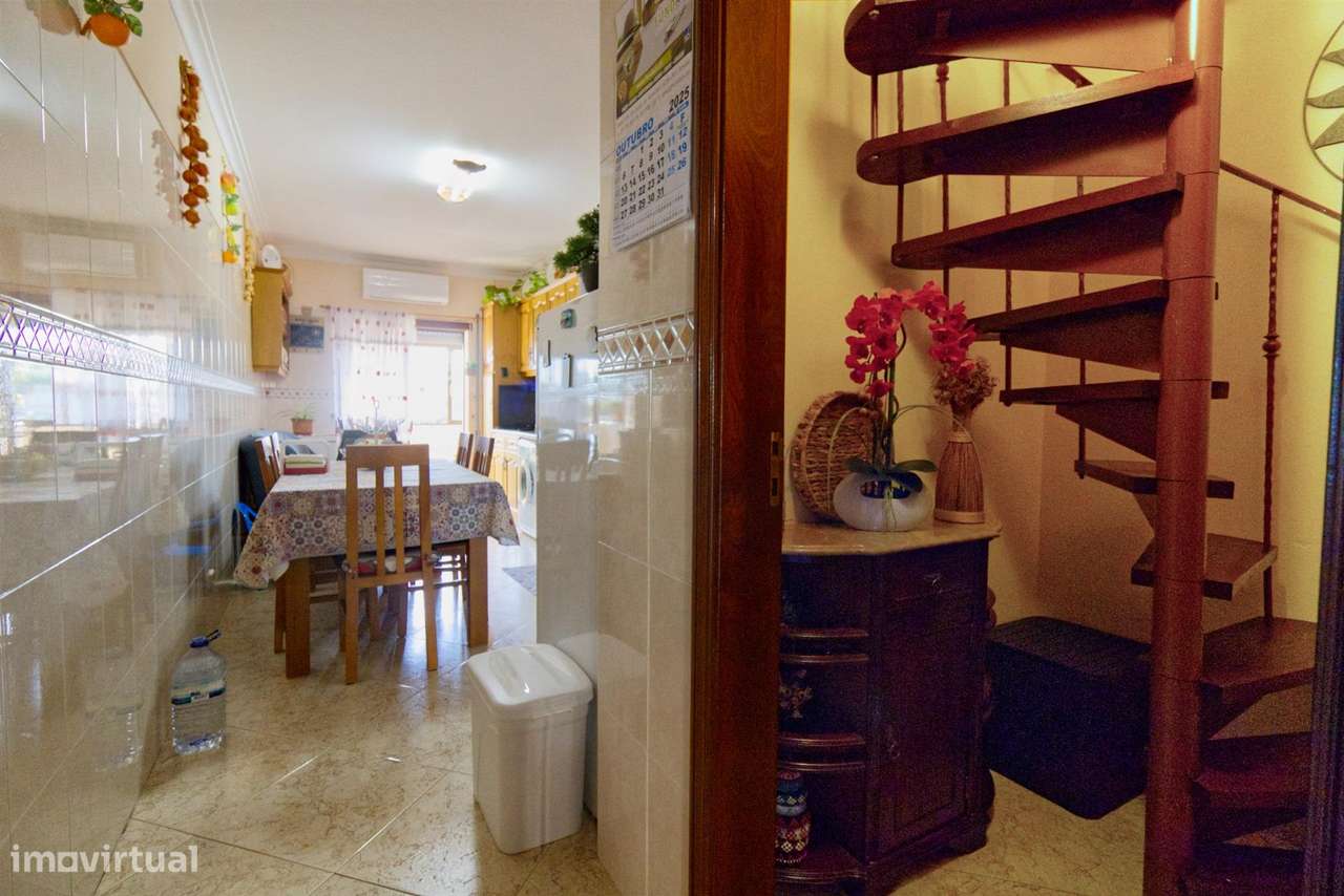 Apartamento T2 - Grande imagem: 3/17