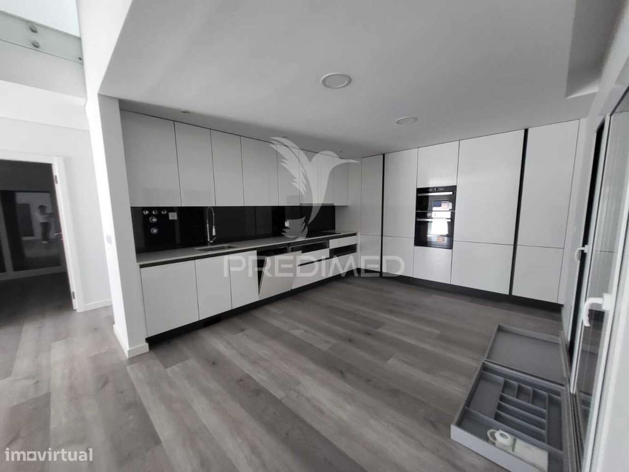 Moradia T4 na Quinta da Fábrica - Grande imagem: 2/27