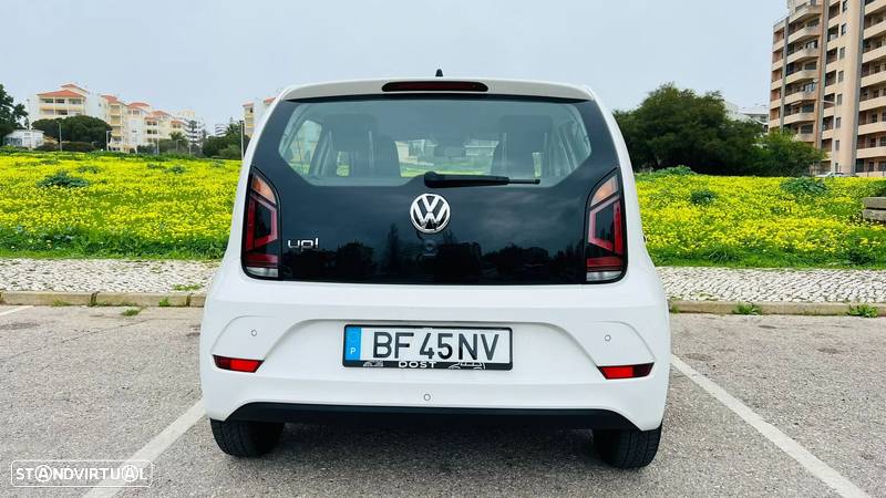 VW Up! - 8