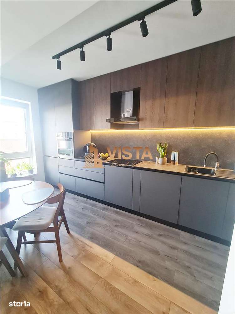 Apartament 3 camere, zona Tractorul - Imagine principală: 2/20