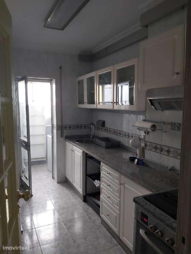 Quarto - localizado em Paranhos Porto - Grande imagem: 3/4