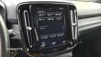 Volvo XC 40 D4 AWD Geartronic R-Design - 26