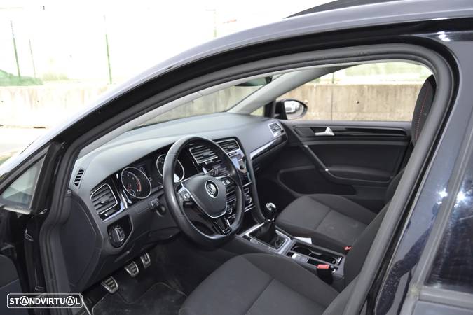 VW Golf Variant 1.0 TSI Confortline - 9