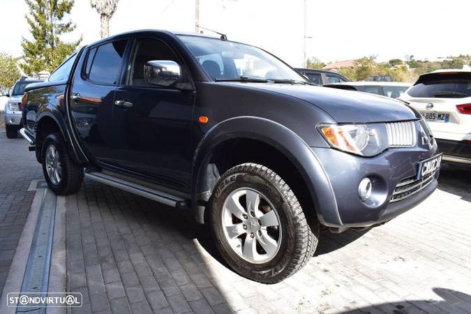 Mitsubishi L200 2.5 DI-D CD Invite+ AC/ABS 4WD - 10