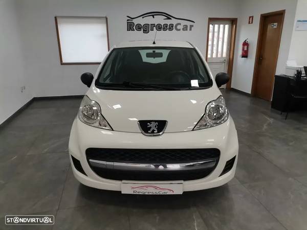 Peugeot 107 1.0 Trendy - 1