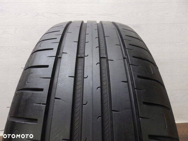 Opona letnia Goodyear Efficient Grip 215/55/18 - 2